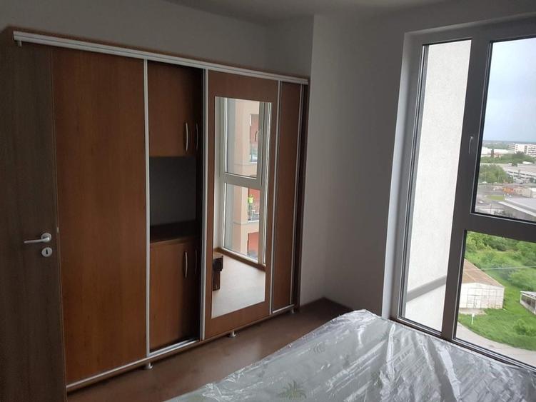 Apartament cu 2 camere decomandat, mobilat în Spitalul Județean