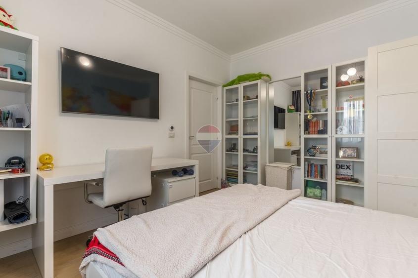 Casă individuală cu 5 camere cu Teren 775 Mp în Valea Lupului