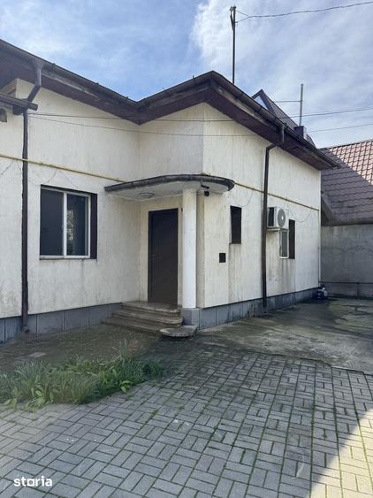 Casă cu 6 camere cu Teren 404 Mp în Buna Vestire