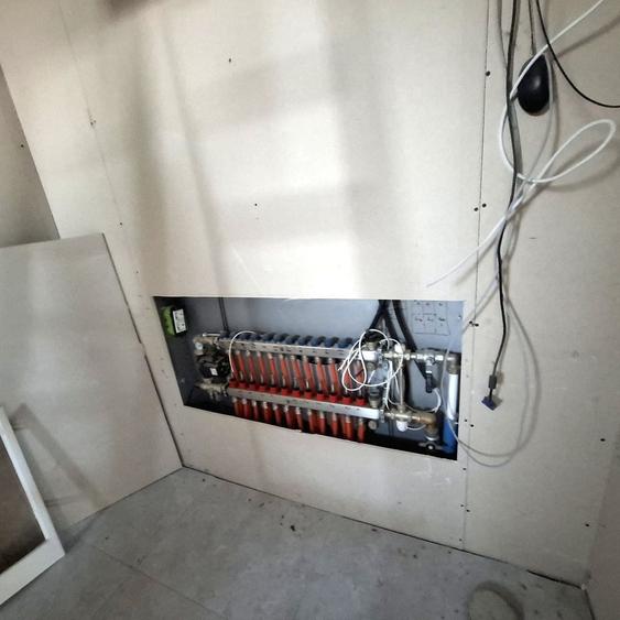 Casă cu 3 camere cu Canalizare în Exterior Nord