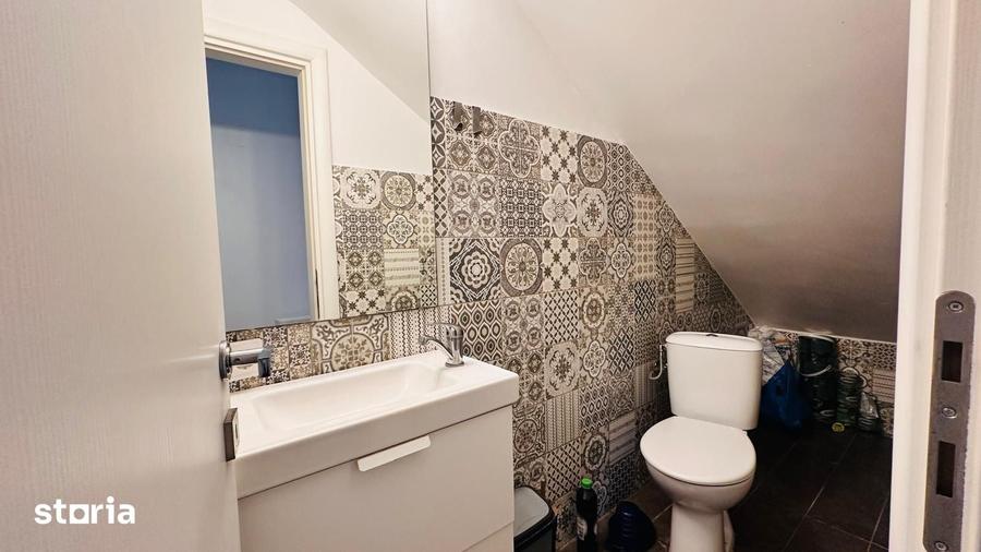 Casă cu 4 camere cu Teren 173 Mp în Central