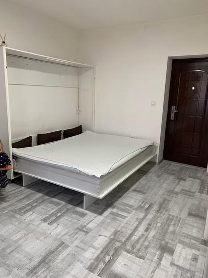 Garsonieră decomandată în Budiului