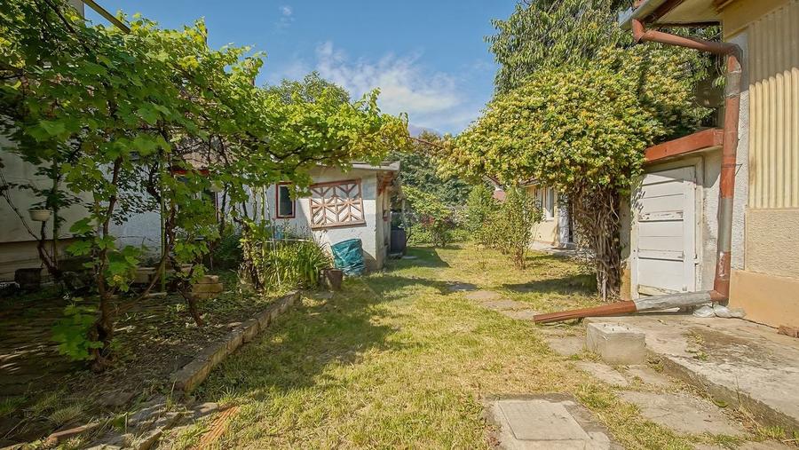 Casă individuală cu 3 camere cu Teren 700 Mp în Craiter