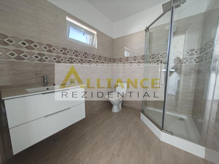 Duplex cu 4 camere cu Canalizare în Berceni