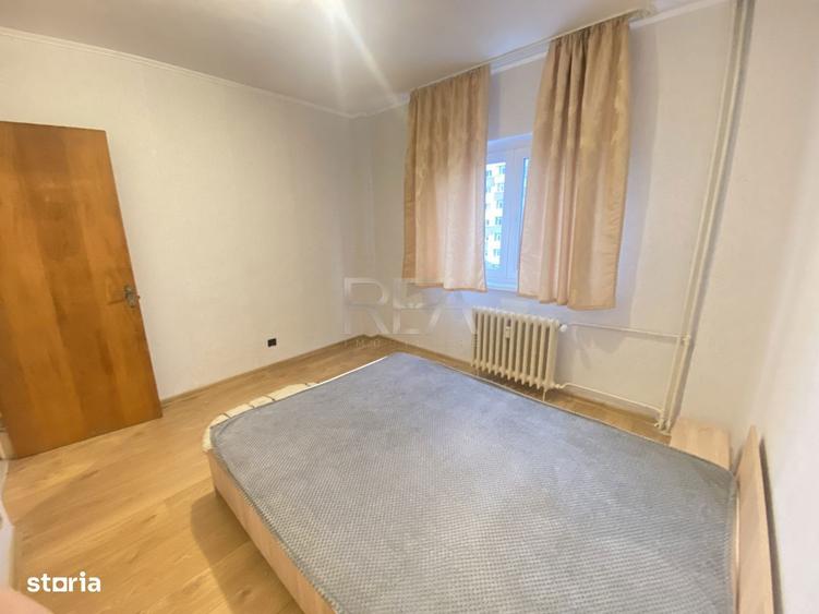 Apartament cu 3 camere semidecomandat, mobilat în Rahova
