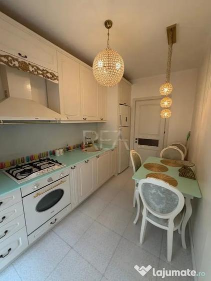 Apartament cu 3 camere decomandat în Lujerului