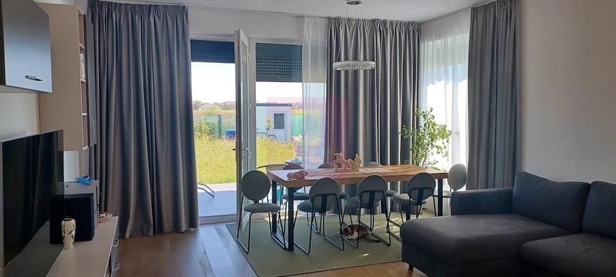 Casă cu 4 camere cu Teren 608 Mp în Săbăreni
