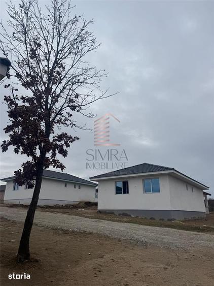Casă cu 4 camere cu Teren 500 Mp în Paleu
