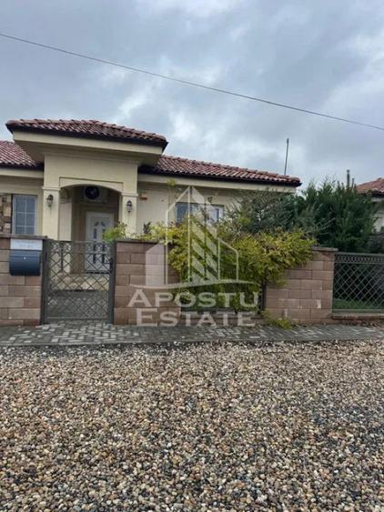 Casă cu 3 camere cu Teren 400 Mp în Urseni
