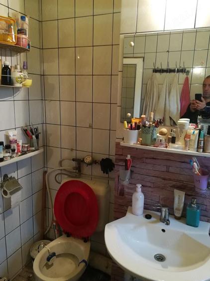 Vand apartament doua camere - 2