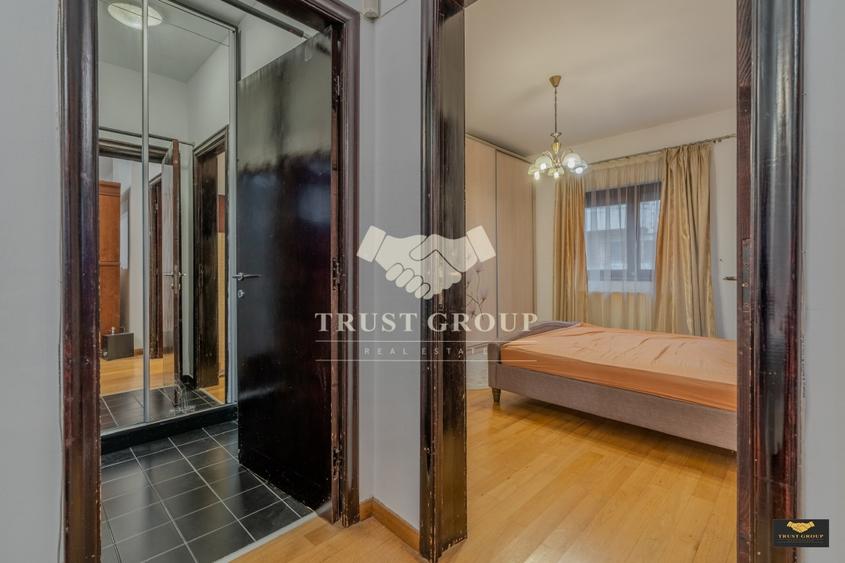 Apartament cu 8 camere decomandat, mobilat în Panduri