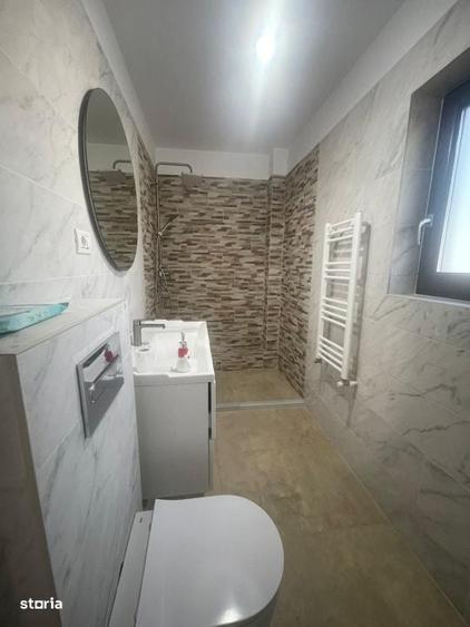Casă cu 4 camere în Albești