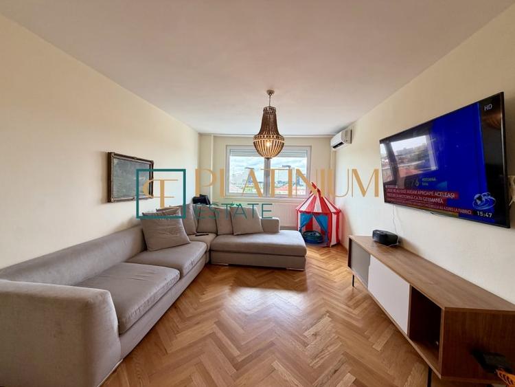 Apartament cu 3 camere semidecomandat în Take Ionescu