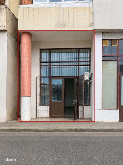Spațiu comercial, de 100 mp, în Frații Golești