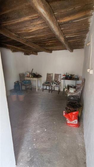 Casă cu 2 camere cu Teren 1742 Mp în Husasău de Tinca