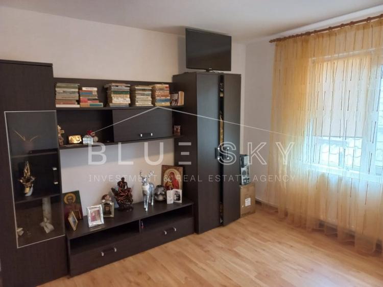 Casă individuală cu 8 camere cu Canalizare în Eforie Sud