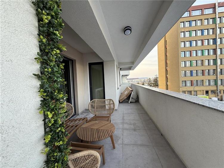 Apartament cu 2 camere decomandat în Central