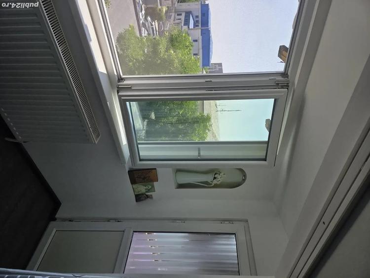 Apartament cu 2 camere nedecomandat în Central