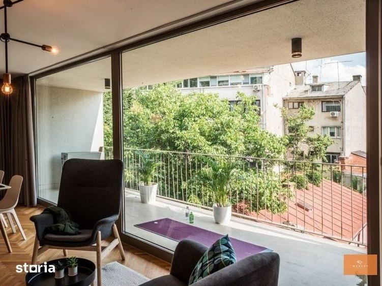 Apartament cu 4 camere în Victoriei