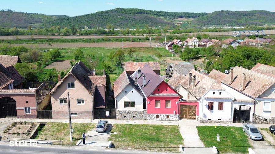 Casă cu 2 camere cu Teren 913 Mp în Central