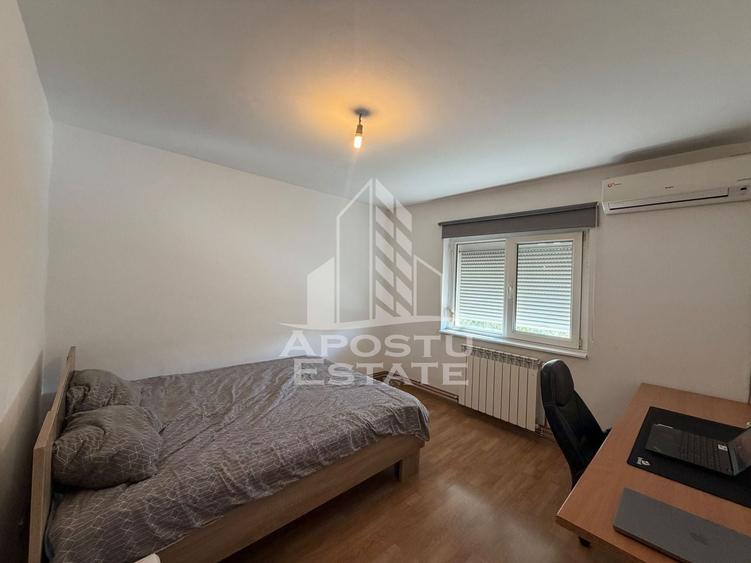 Apartament cu 3 camere decomandat, mobilat în Lipovei