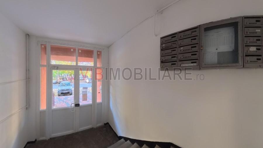 Garsonieră decomandată în Alba Iulia