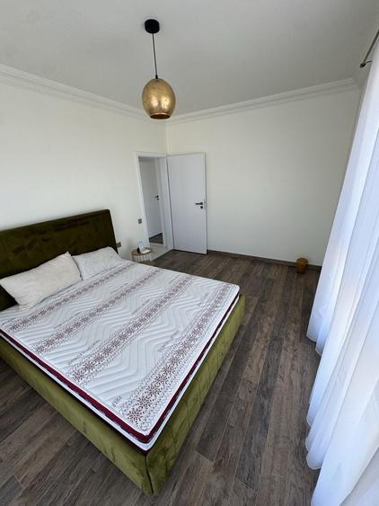 Apartament cu 3 camere în Florești
