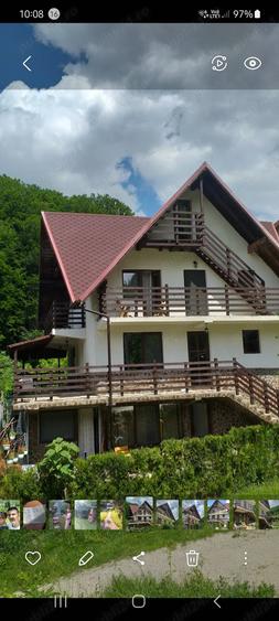 Casă cu 6 camere cu Teren 250 Mp în Central