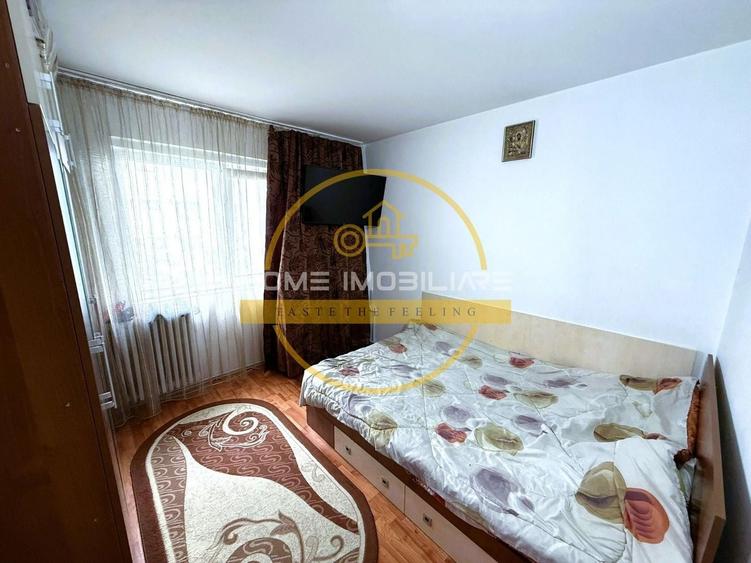 Apartament cu 3 camere semidecomandat, mobilat în Alexandru cel Bun