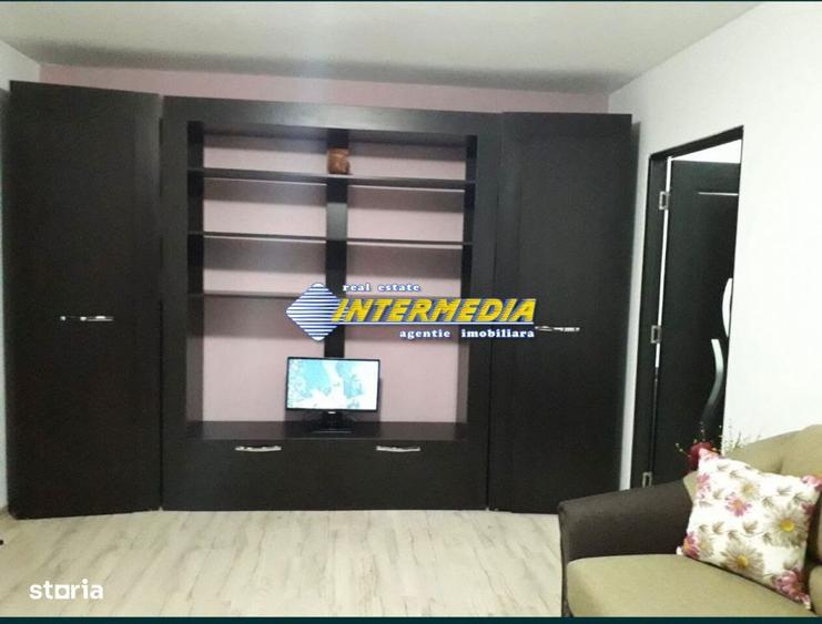 Apartament cu 2 camere, mobilat în Cetate