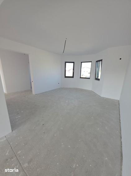 Casă cu 3 camere cu Teren 325 Mp în Central