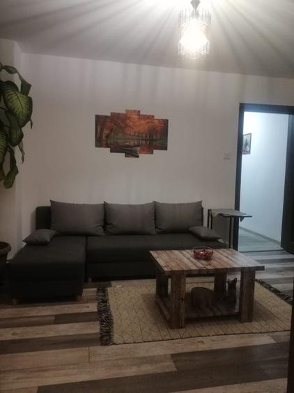 Apartament cu 2 camere semidecomandat în Cumpăna