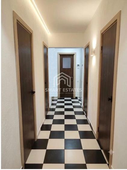 Apartament cu 3 camere decomandat, mobilat în Berceni