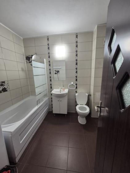 Inchiriere apartament 2 camere, 50 mp , Zona Florilor Flores - 9