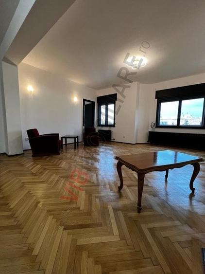 Apartament cu 3 camere circular în Dorobanți