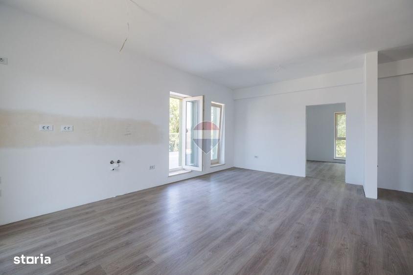 Apartament cu 3 camere în Tractorul