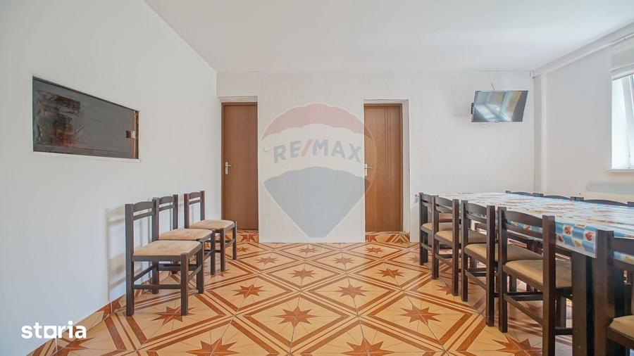 Casă cu Teren 1137 Mp în Moieciu
