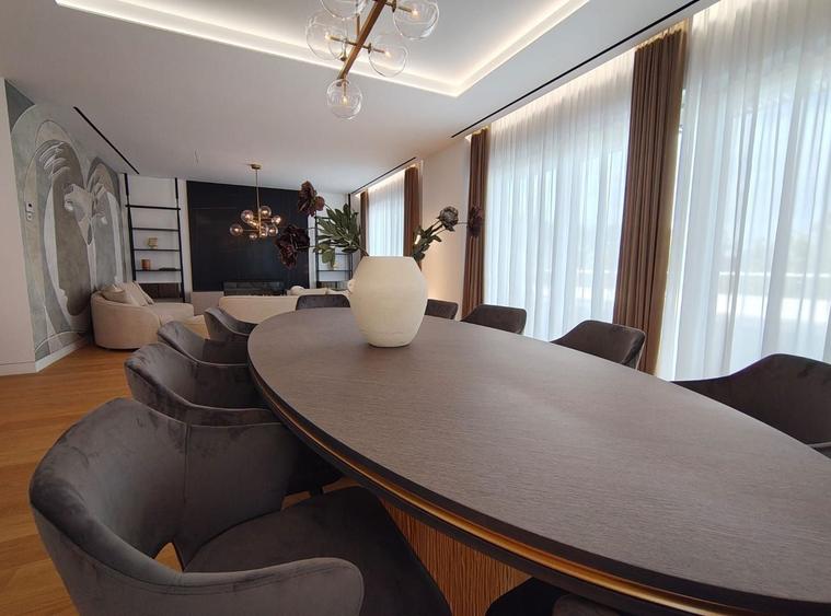 Apartament cu 4 camere în Băneasa