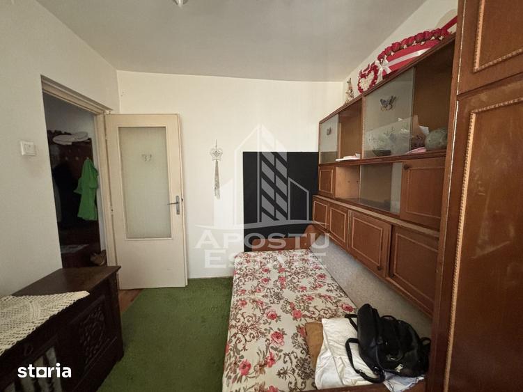 Apartament cu 3 camere decomandat în Iosefin