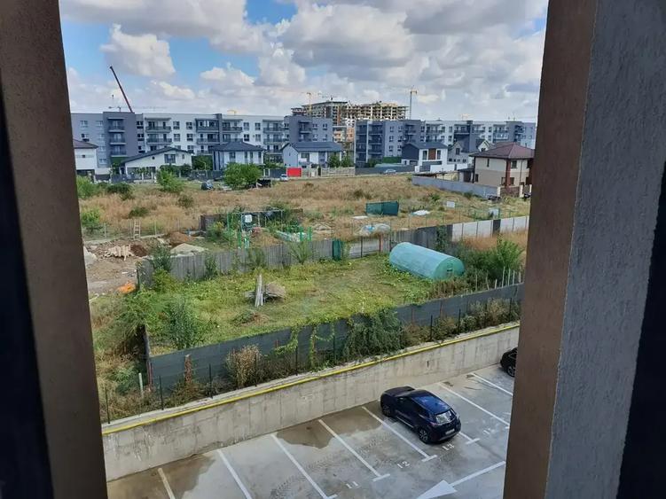 Garsonieră decomandată în Theodor Pallady