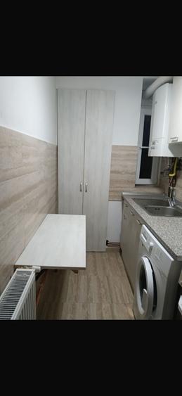 Apartament cu 2 camere semidecomandat în Cedonia