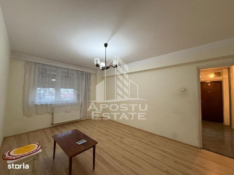Apartament cu 3 camere în Ultracentral
