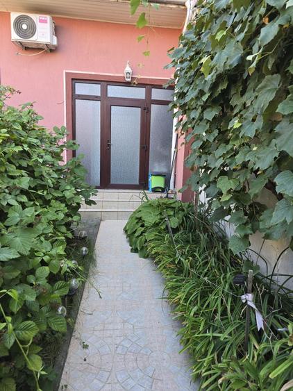 Casă cu 4 camere cu Teren 120 Mp în Dosu Bricii