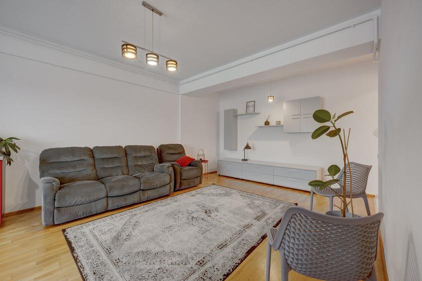 Apartament cu 2 camere decomandat, mobilat în Drumul Taberei