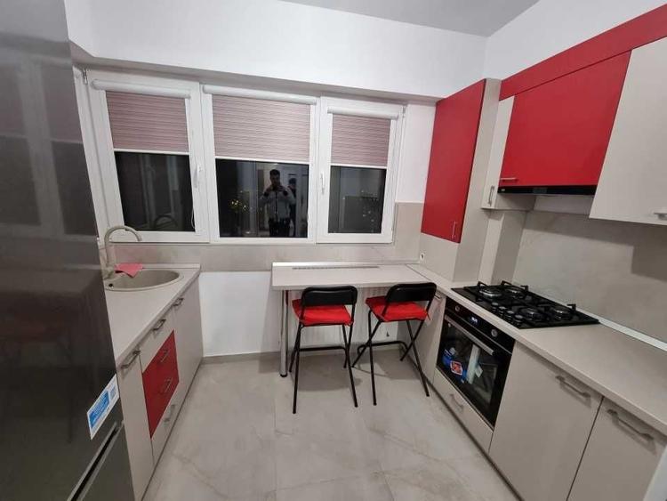 Garsonieră decomandată în Central