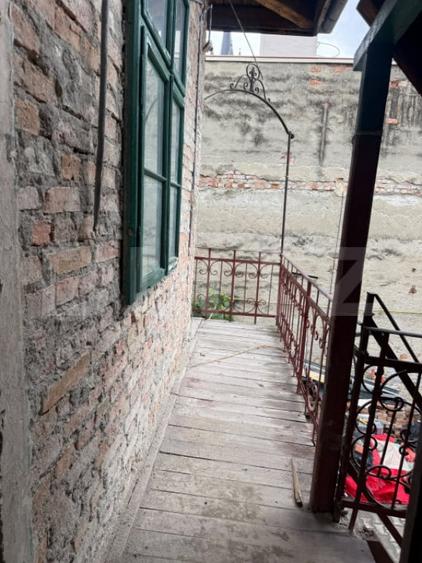 Casă cu 4 camere cu Teren 472 Mp în Ultracentral