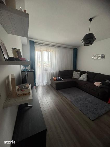 Apartament cu 2 camere decomandat în Miroslava