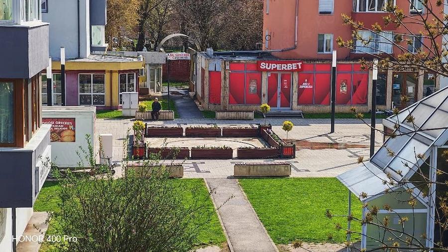 Apartament cu 2 camere decomandat în Ultracentral