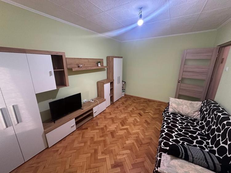 Apartament cu 2 camere decomandat în Rogerius