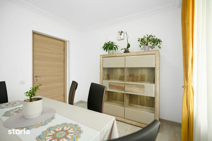 Casă cu 5 camere cu Teren 250 Mp în Ștefănești